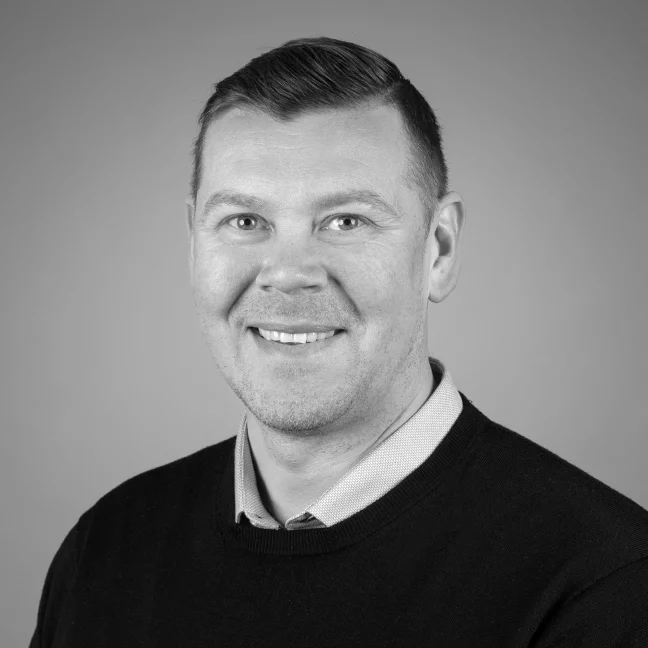 Níels Einar Reynisson